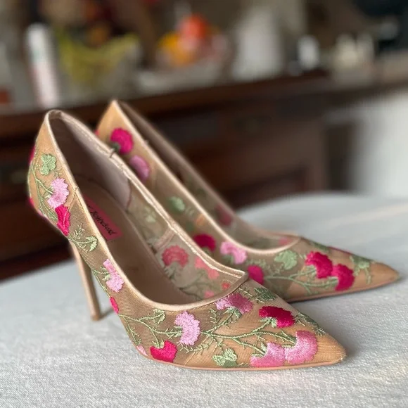 Betsey Johnson Nude Sheer Floral Stiletto Heels - Picture 1 of 9